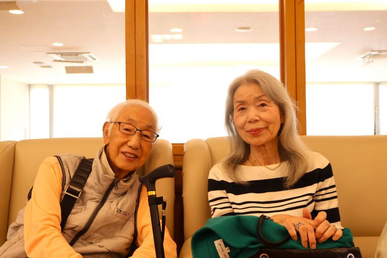 メイク後、ご夫婦で記念撮影。ご主人様も惚れ直すほどお綺麗です。